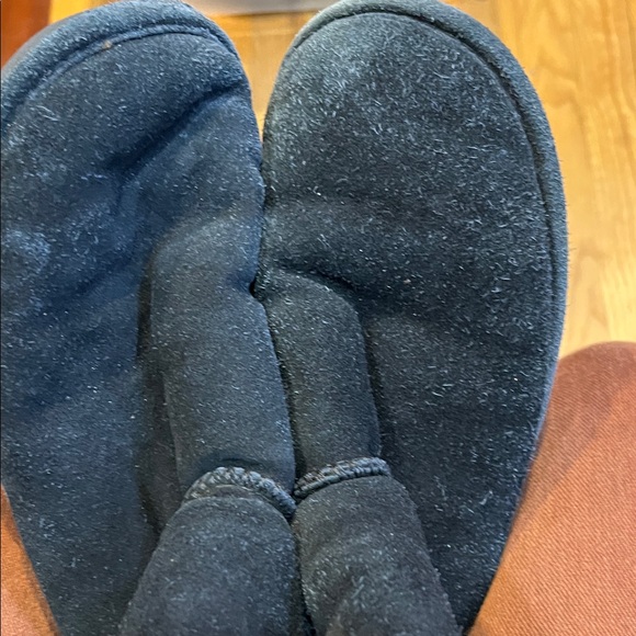 BearPaw Charcoal Knit Boots - Picture 3 of 4